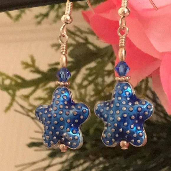 🔥ON SALE🔥3/$30🔥 💖 LA Design💖Handmade Earrings - Picture 3 of 5